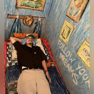 Meet your Posher, Andres